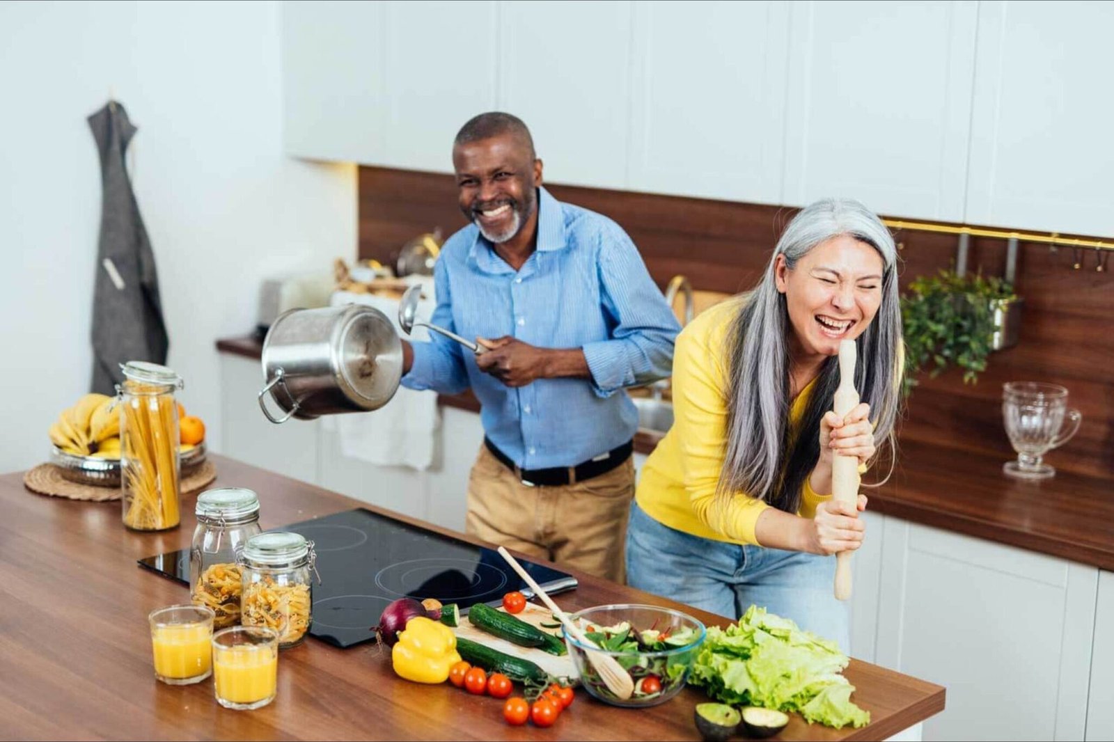 The Difference Between Nutrition and Exercise: 10 Reasons Why They Are Unique and How They Work Hand in Hand